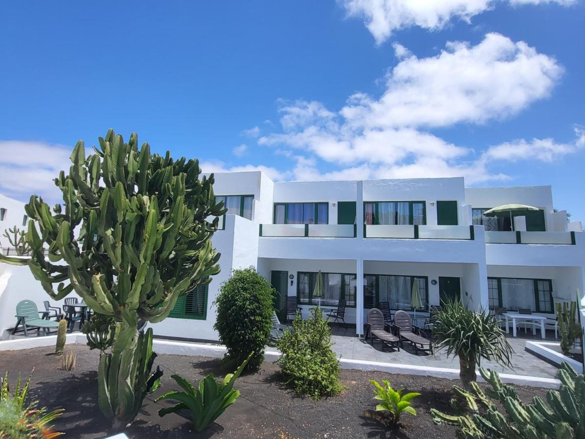 Gueldera Apartments Puerto del Carmen  Exterior photo